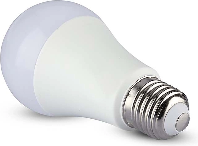 Einfache Installation dank E27-Fassung