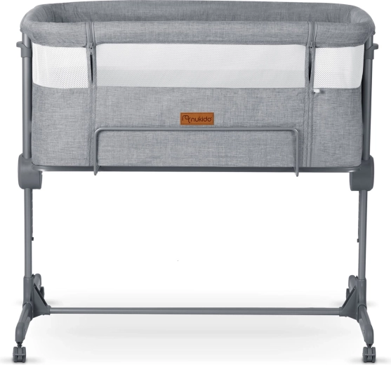 Mobilité et sécurité grâce à 4 roulettes avec freins