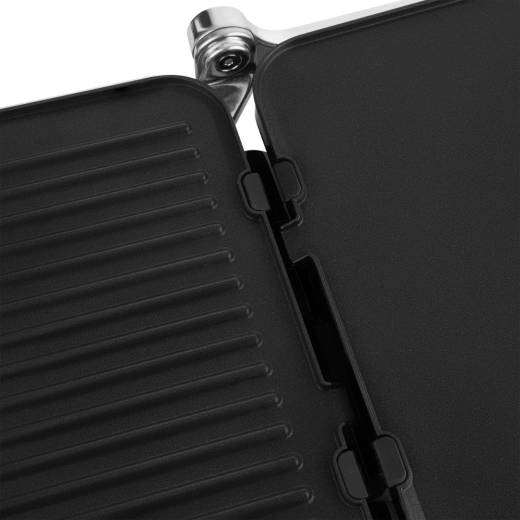 Trois plaques de cuisson interchangeables