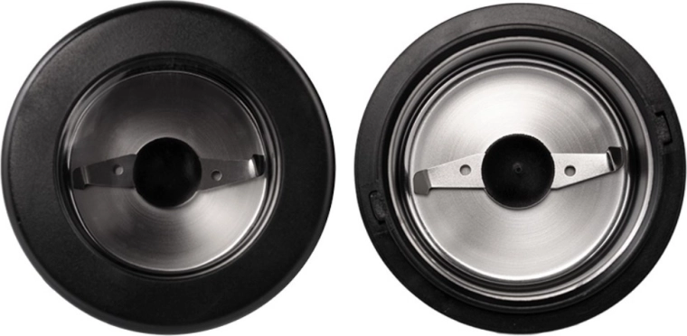 Stainless steel blades and grinding chamber