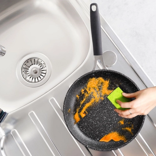 Antiaanbaklaag voor eenvoudig koken en reinigen