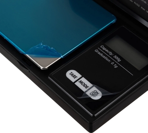 Backlit display and TARE function