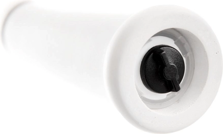 Adjustable coarseness with a single twist