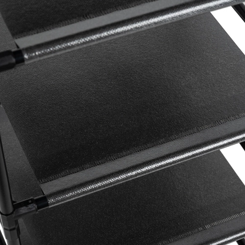Stable and lightweight construction with a 5 kg load capacity per shelf