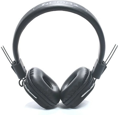 Remax RM-100H black stereo headphones with microphone