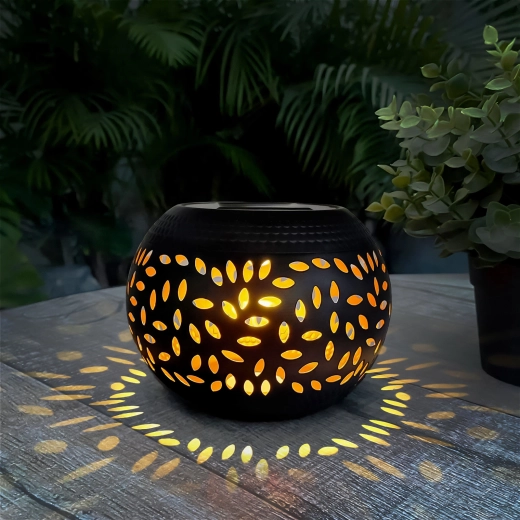 Solarlamp voor decoratie met vlameffect
