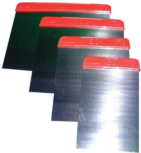 Set of steel putty knives 60, 80, 100 and 120 mm