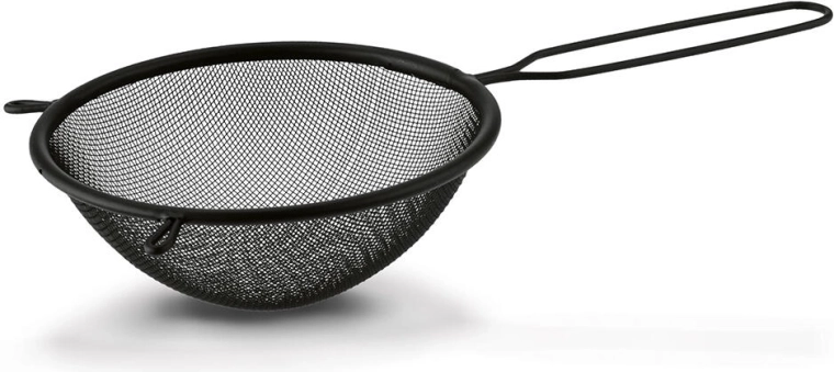 Kitchen strainer from black steel 16 cm