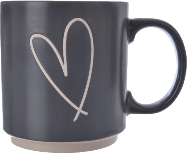 Tasse en céramique noire avec cœur 400 ml
