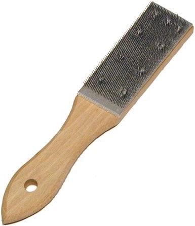 Brosse en bois pour limes et râpes avec poils en laiton