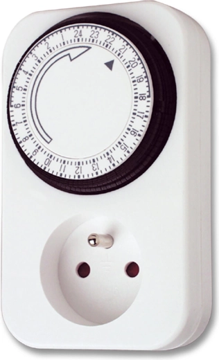 Mechanisch schakelstopcontact met timer 24 u / 15 min, IP20, wit