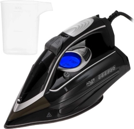 Fer à vapeur Adler avec pompe à eau et écran LCD