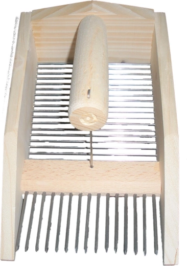 Bosbessenplukker van hout en roestvrij staal