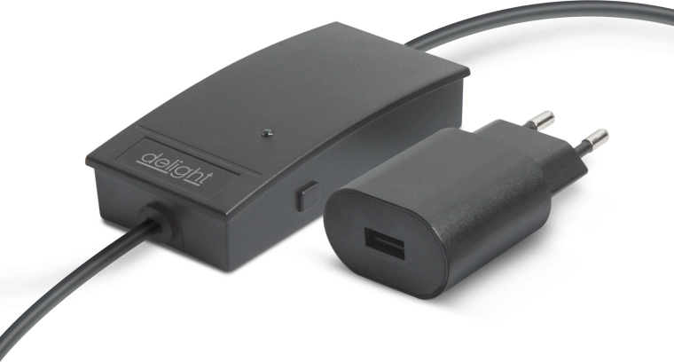 Intelligente Wi-Fi-Steuerung für Garagentore mit USB und Öffnungssensor