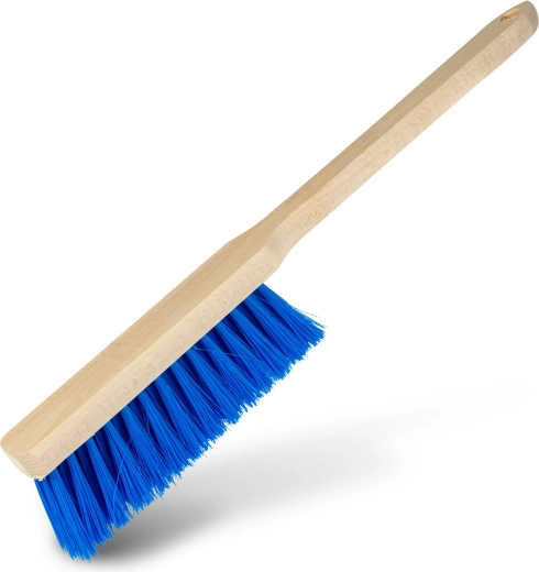 Brosse pour laver la voiture et déblayer la neige