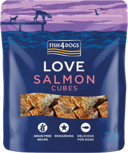 Fish4Dogs dog treats with salmon Love cubes 85 g
