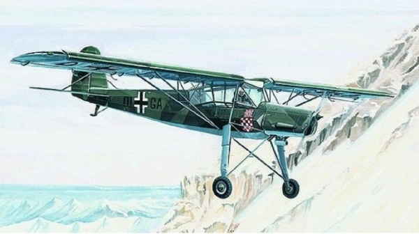 Model Fieseler FI-156 Storch 13,8 x 19,6 cm in een doos van 25 x 14,5 x 4,5 cm