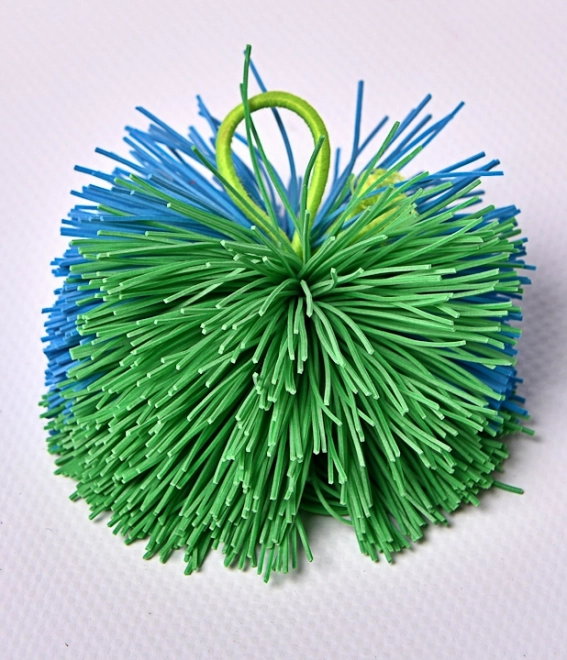 Roze taartkaarsen met houders