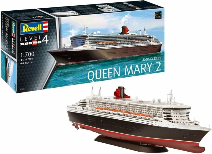 Kunststof model van het schip Queen Mary 2 1:700