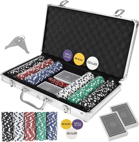 Poker set 300 chips in aluminum case