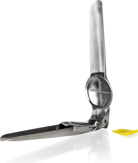 RVS notenkraker voor noten en eetbare kastanjes 18 cm CULINARIA