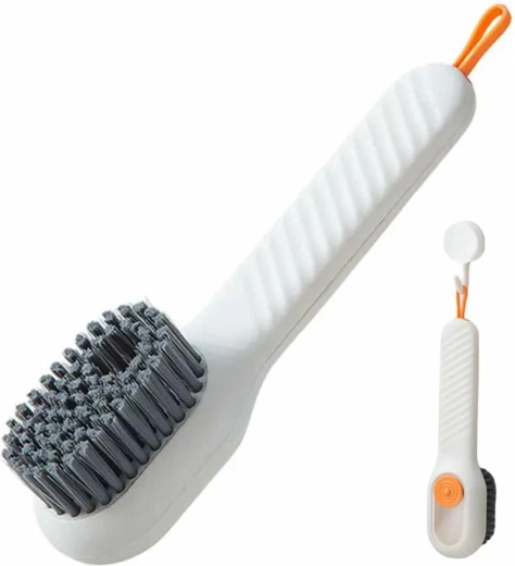 Brosse à chaussures avec distributeur de liquide
