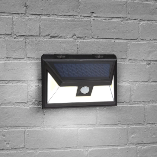 Solarer LED-Strahler mit Bewegungssensor und 3 COB-LEDs