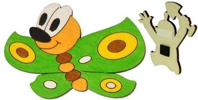 DODO dekorativer Holzmagnet – grüner Schmetterling 10 × 7 cm