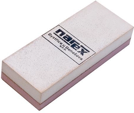 Sharpening stone with two grits 130 × 50 × 25 mm