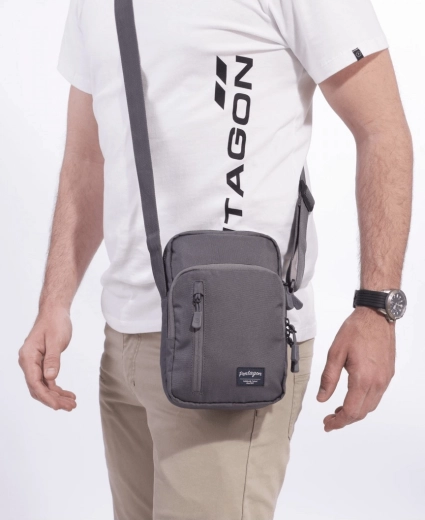 Pentagon Kleos messenger bag black