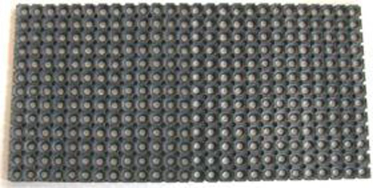 Paillasson en caoutchouc à trous ronds 50 × 100 cm, noir