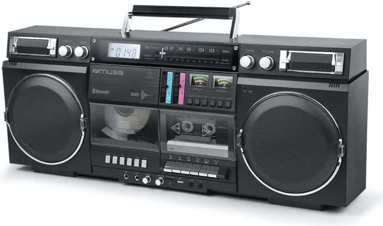 Boombox M-380 GB zwart