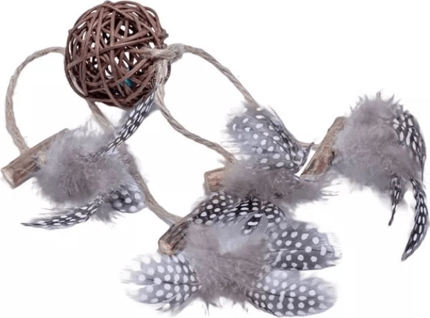 Quapas! rattan ball with feathers for cats