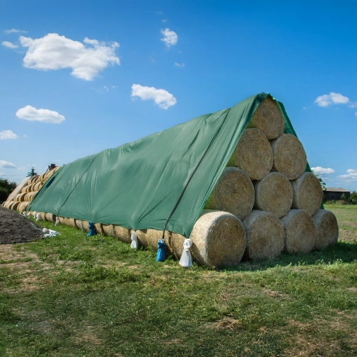 Agrotoile de protection (textile non tissé) pour couvrir les meules de paille et de foin 9,8 × 12,5 m, 140 g/m² - 1 pièce