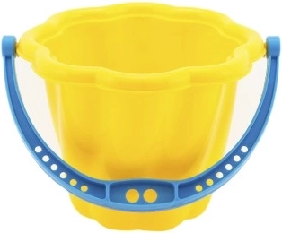 Ergonomic handle for small hands