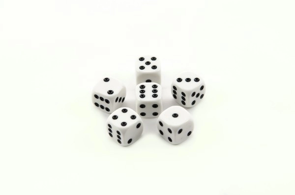 Set van 6 dobbelstenen