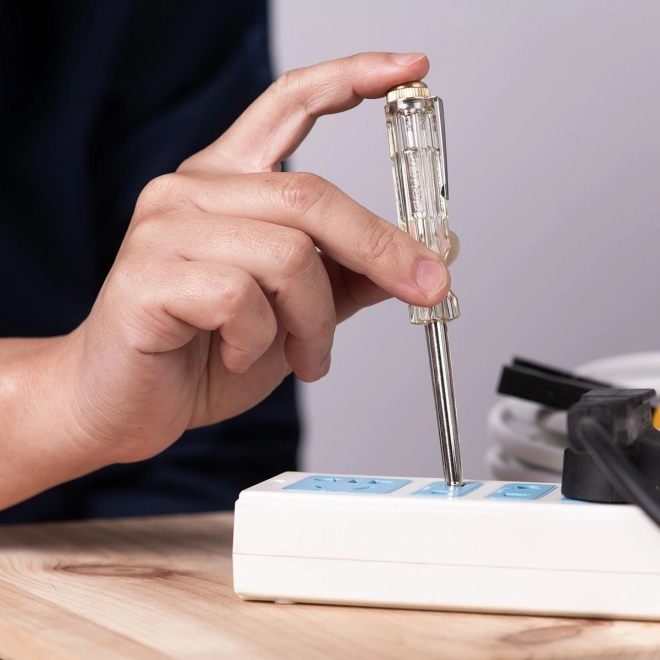 Wittestroomtester wit