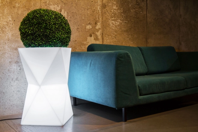 Witte bloempot Valencia met verlichting