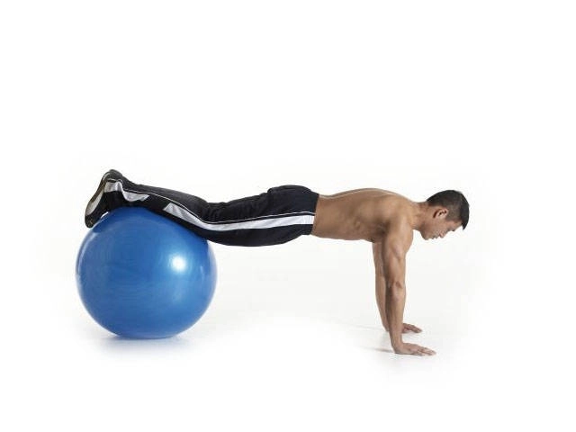 Gym bal met pomp