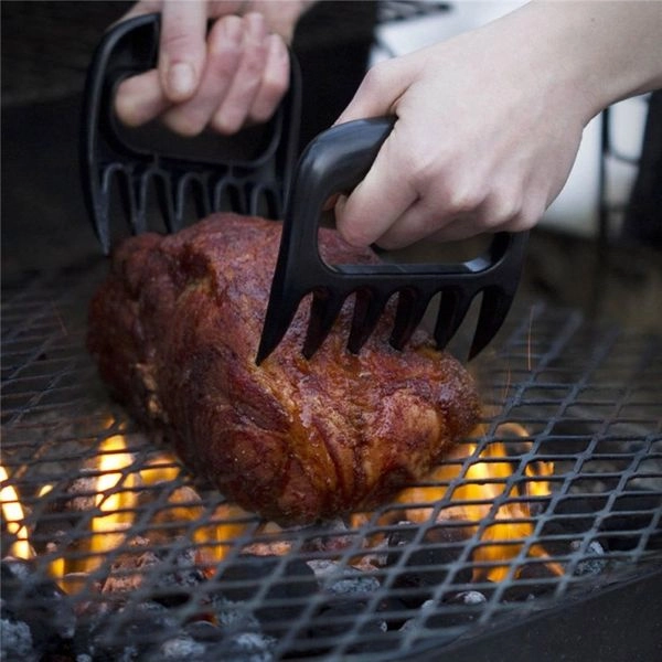 Firm grip and safe handling on the grill