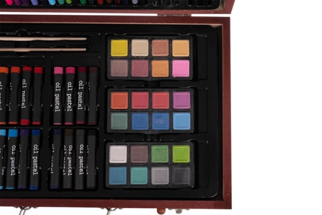 Painting Set With Wooden Case And Drawer