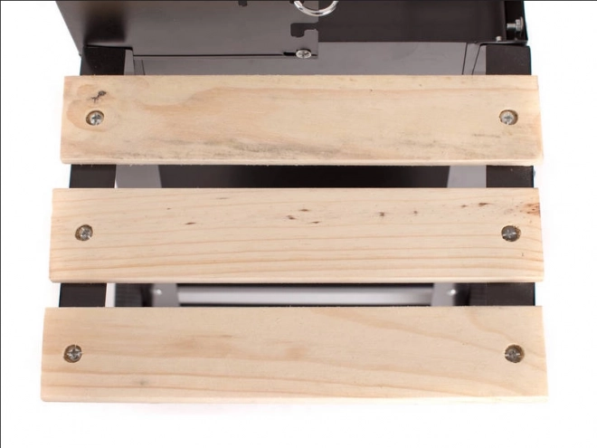 Tragbarer Holzkohlegrill für den Garten mit verstellbarem Rost und Ablagen