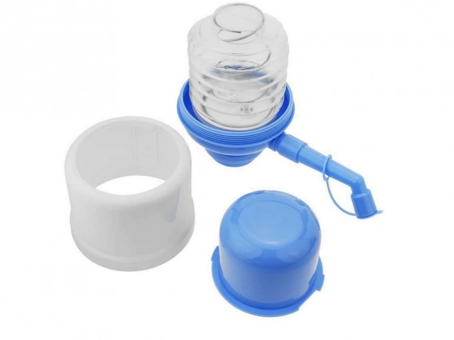 Manual water pump for bottles