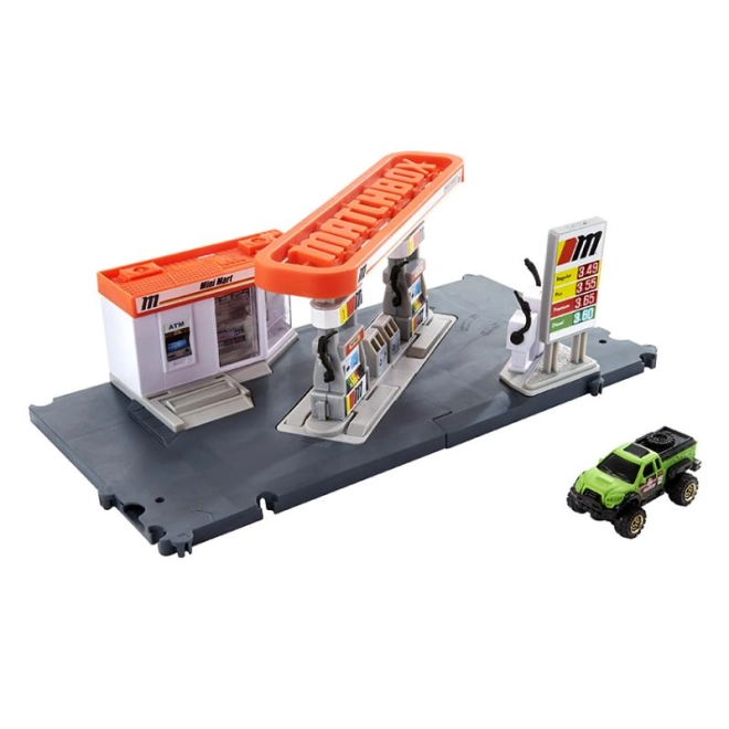 Tankstation met minimarkt voor échte pitstops