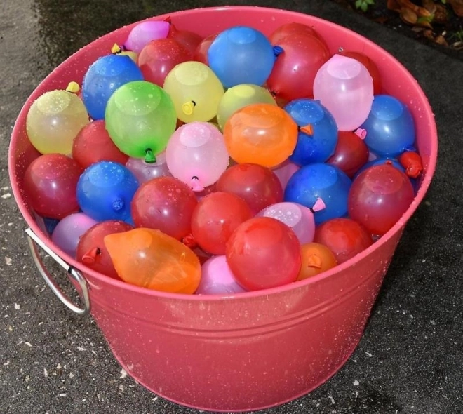Bombes à eau