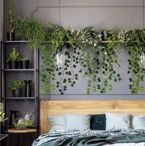 Maintenance-free decoration
