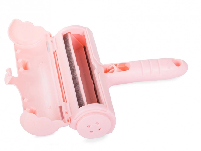 Roze roller voor het verwijderen van haren