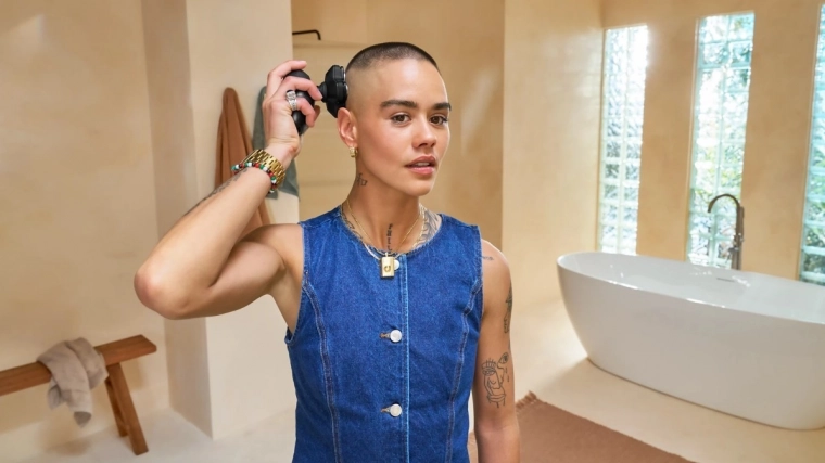 Rasage humide et à sec, ergonomie paume de main