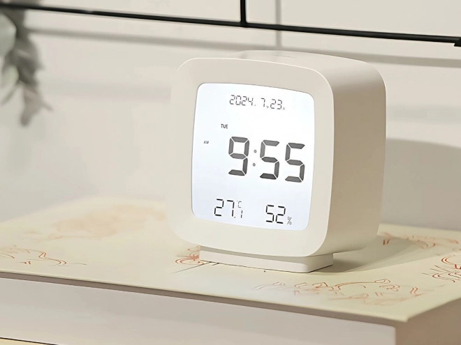 Wekker met snoozefunctie en temperatuur- en vochtigheidsmeting