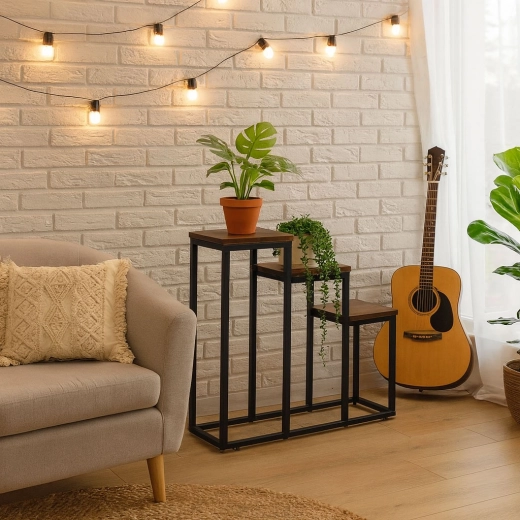 Drei abgestufte Ablagen für perfekte Präsentation